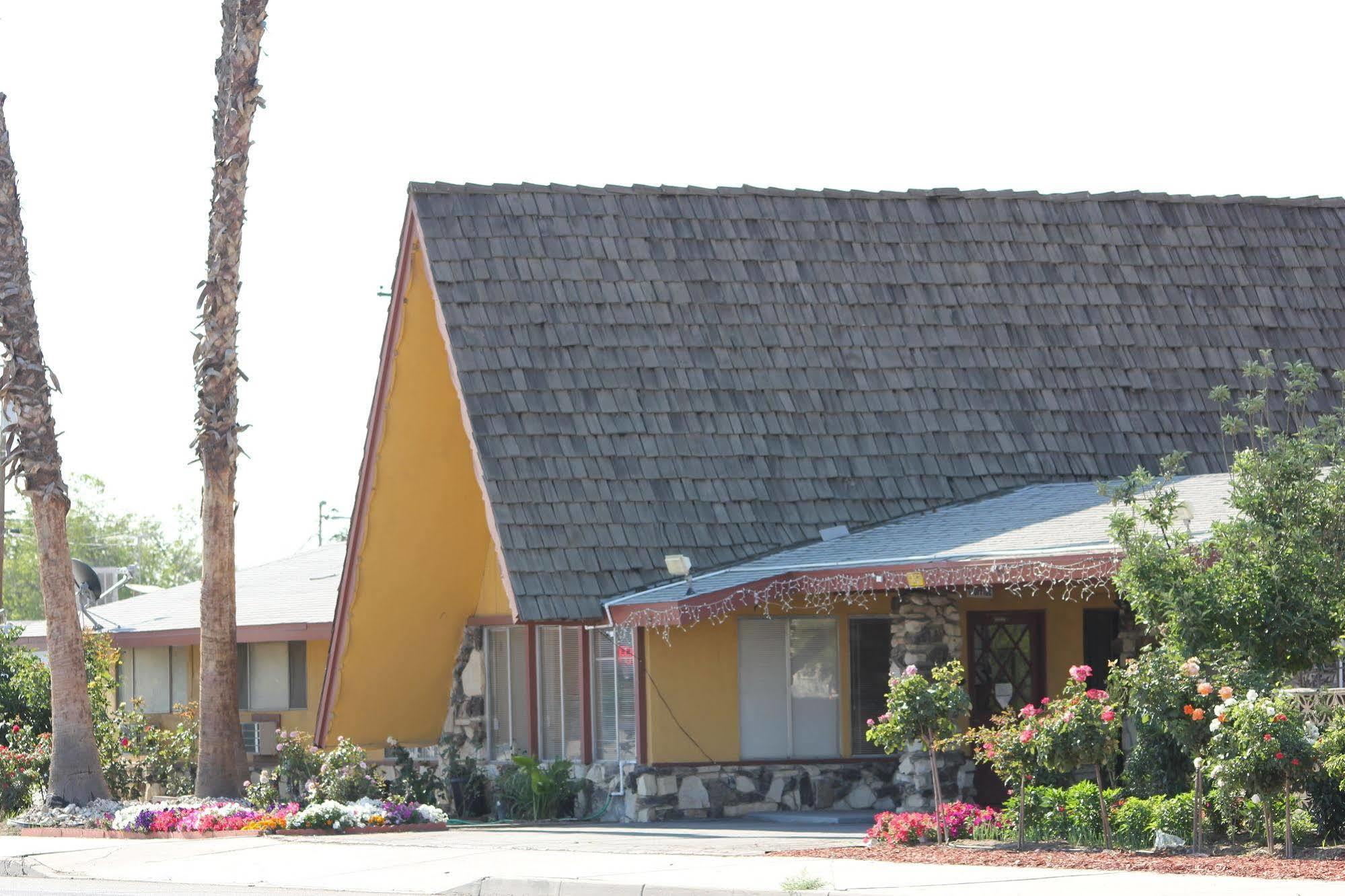 Cinderella Motel Wasco Buitenkant foto