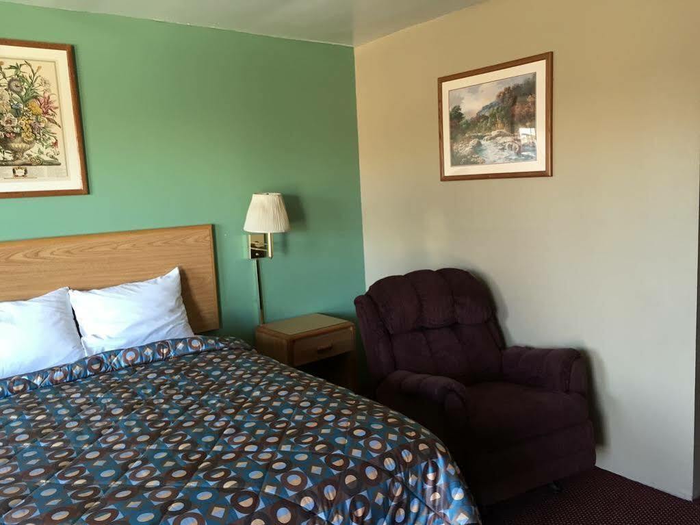 Cinderella Motel Wasco Buitenkant foto